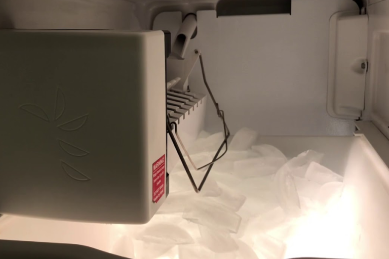 GE Ice Maker E855 Leaking Water Bottom Side: Understanding The Issue